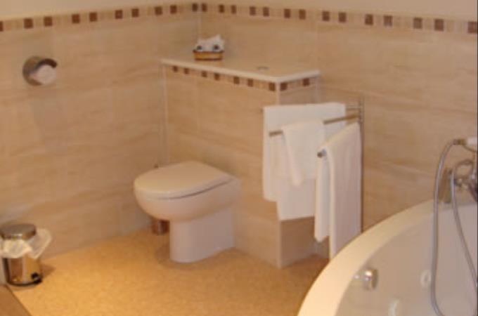 The Dryfesdale Hotel - Honeymoon Suites